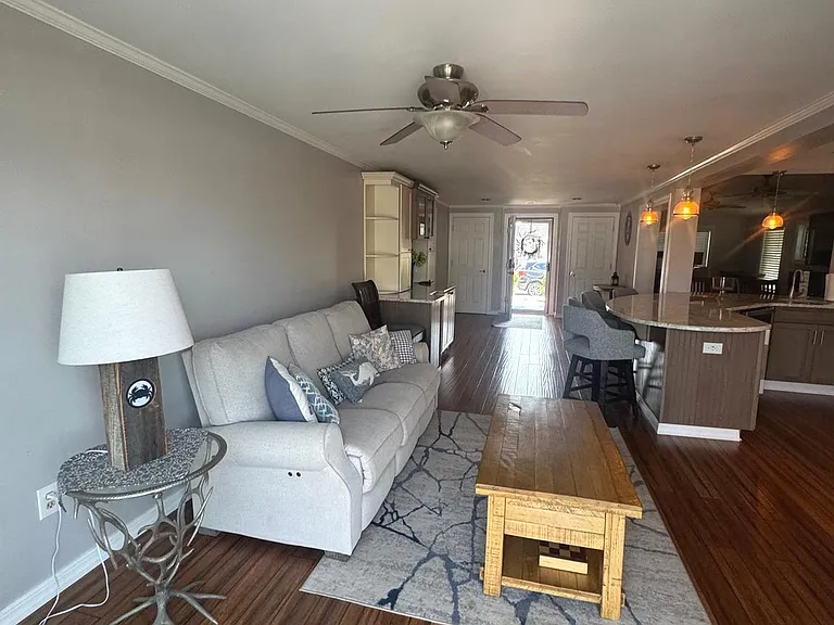 10613 Shifting Sands Dr — Photo 15