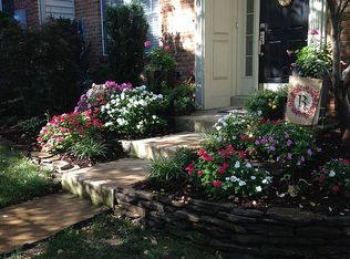 5800 Pearson Ln, Alexandria, VA 22304