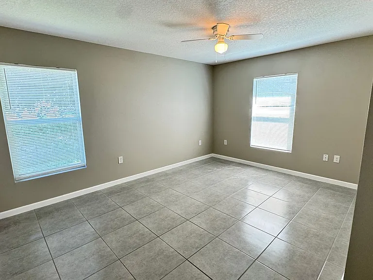 851 San Filippo Dr SE — Photo 19