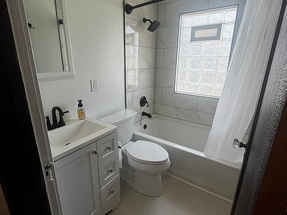 5th image of 74 Ridgewood Rd