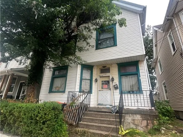 1522 Ligonier St, Latrobe, PA 15650
