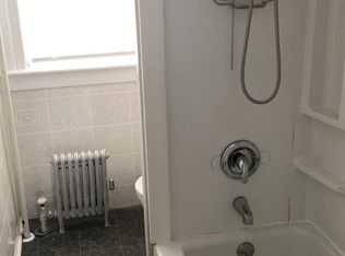 23 Oakley St FLOOR 1, East Providence, RI 02914