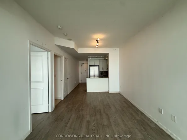 65 Liberty St #2004, Toronto, ON M6K 1Y4