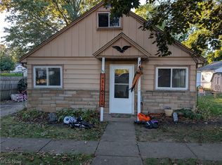 200 Stull Ave, Akron, OH 44312