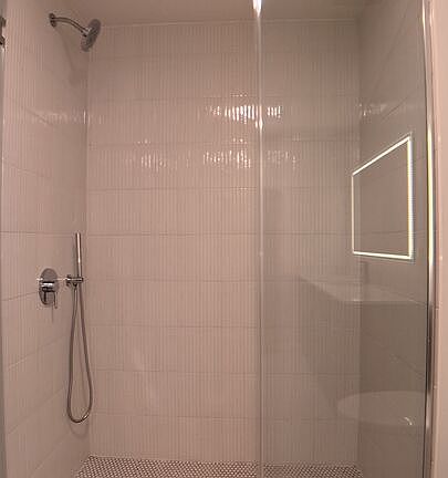 4th image of 5119 Colfax Ave #203
