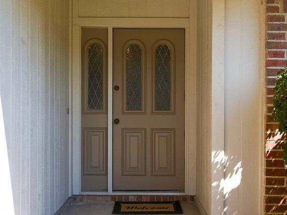 3rd image of 3516 Primrose Ln