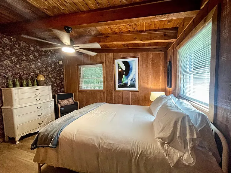 333 Herrington Woods — Photo 14
