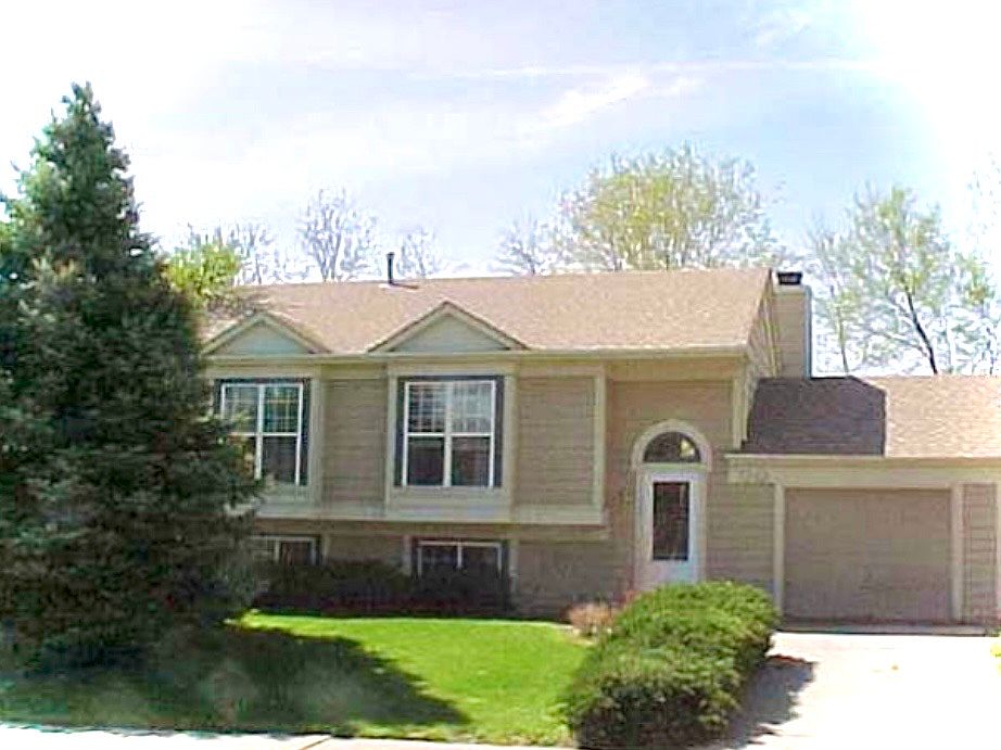 1st image of 740 W Aspen Way