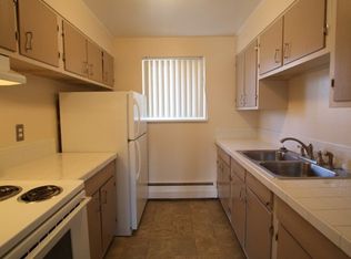 6900 W 14th Ave, Lakewood, CO 80214