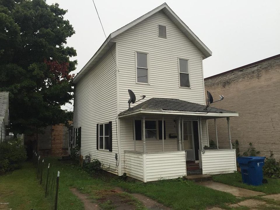 1st image of 9 N Courtland St
