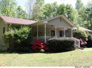 470 Maybank Rd, Saluda, NC 28773