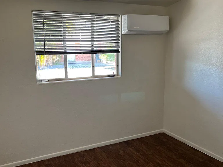 4318 E Pima St — Photo 9