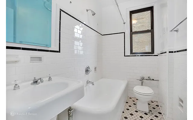 Rented by Douglas Elliman | media 17