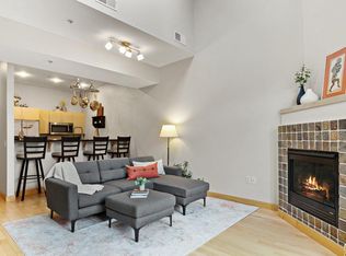 1037 Williamson St UNIT 206, Madison, WI 53703