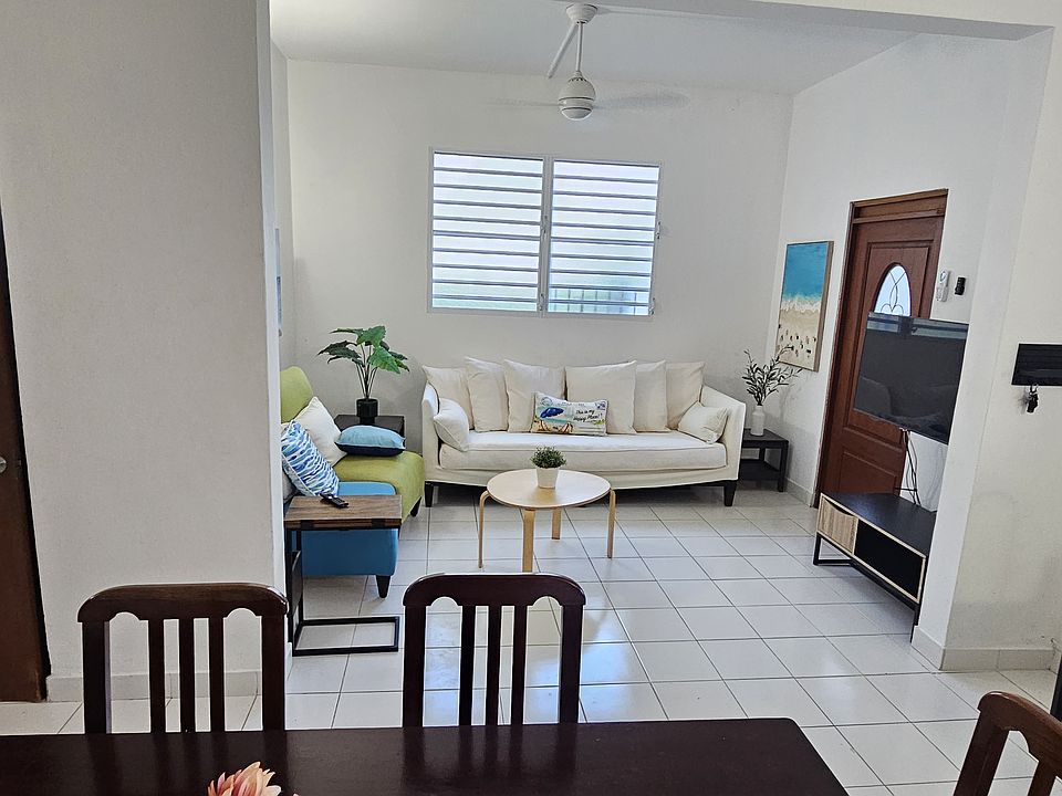 Living room & dinning room