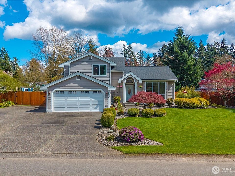 1st image of 11103 222nd Avenue Ct E