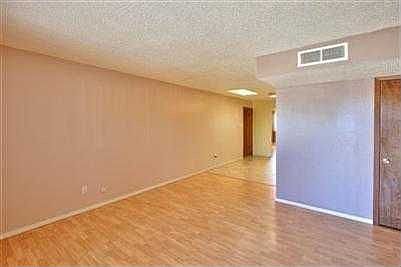 4th image of 708 La Charles Dr NE