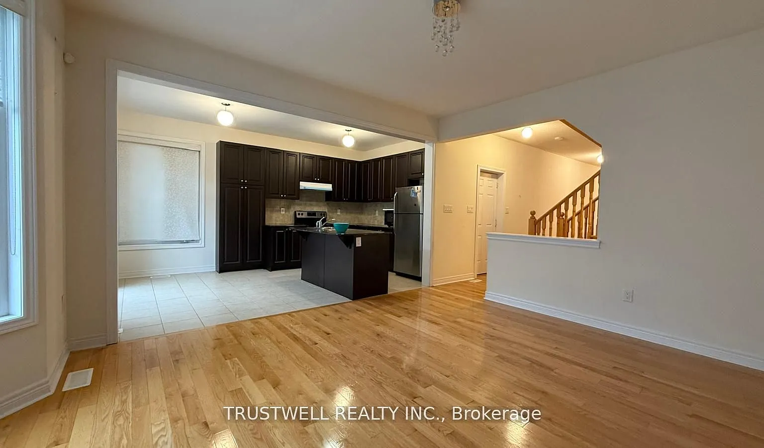 3 bed, $3,400 — Photo 4