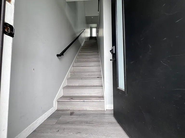 11344 Hatteras St #B12 — Photo 105