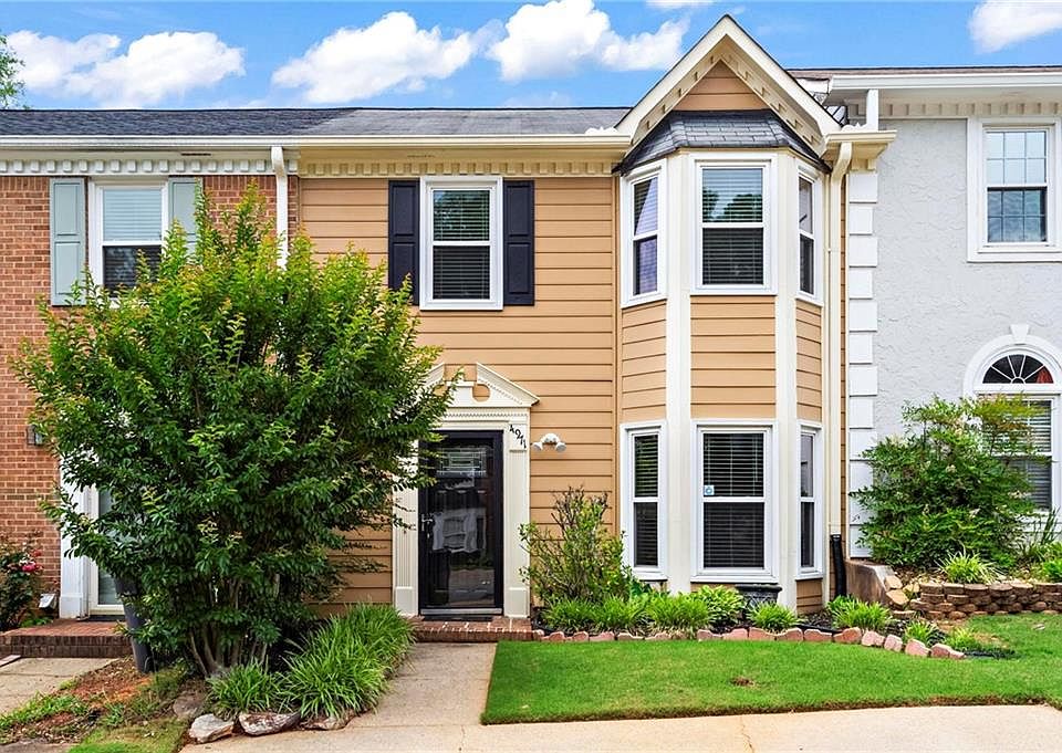 1st image of 4971 Jenny Dr