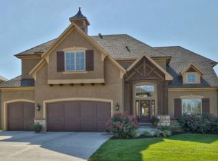 11515 W 165th Ter, Overland Park, KS 66062