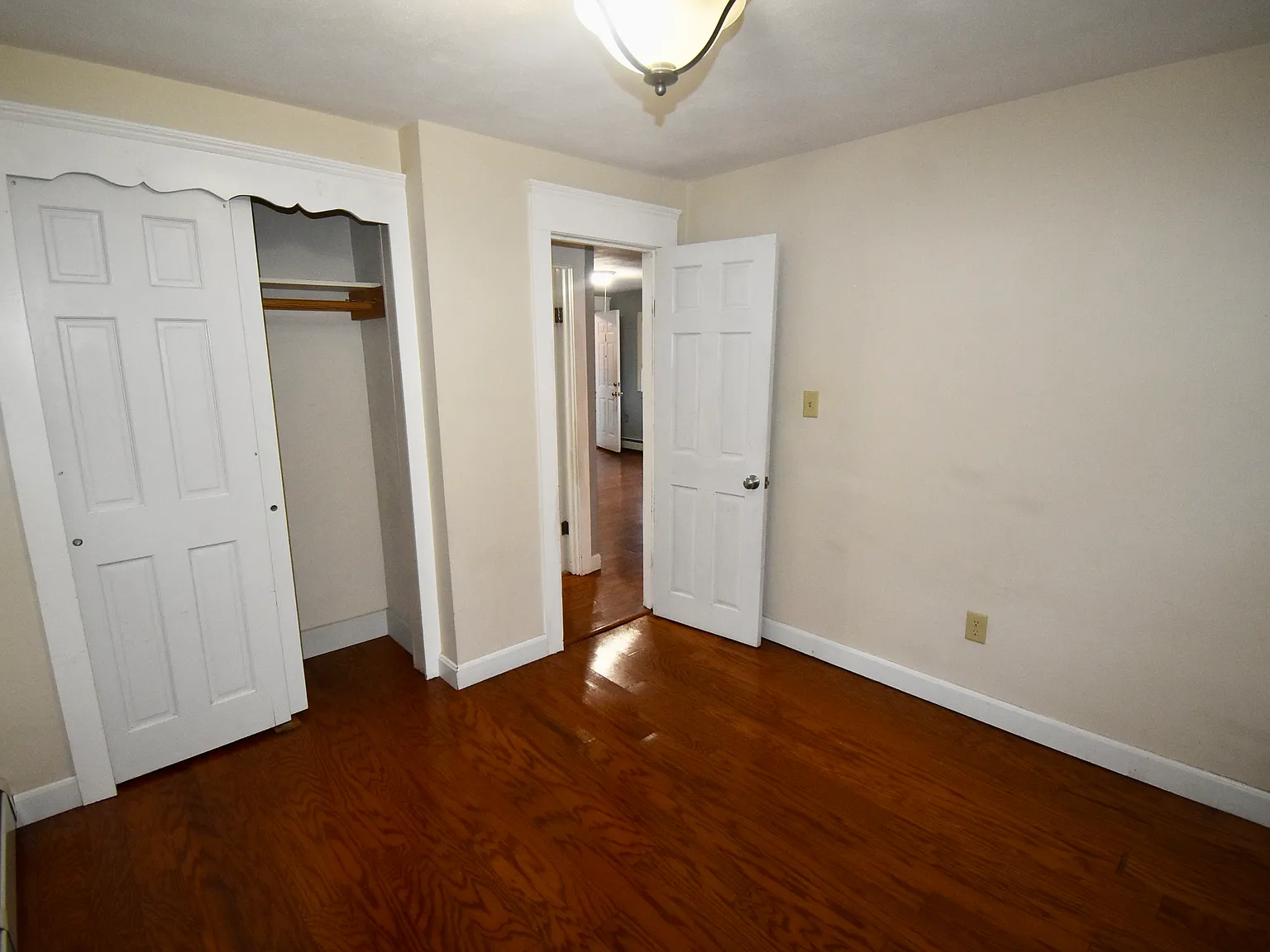 2 bed, $2,600 — Photo 4