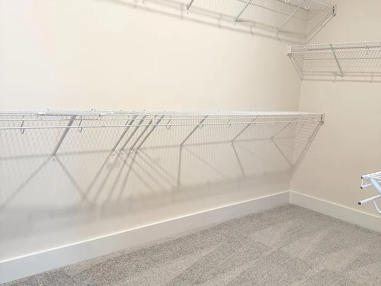 44858 Tiverton Sq — Photo 24