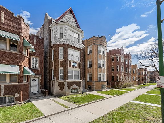 2nd image of 8233 S Marshfield Ave APT 2