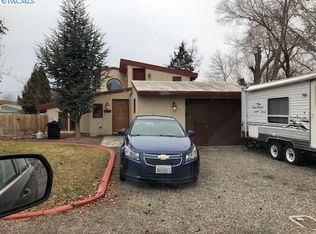 1107 N 60th Ave, West Richland, WA 99353