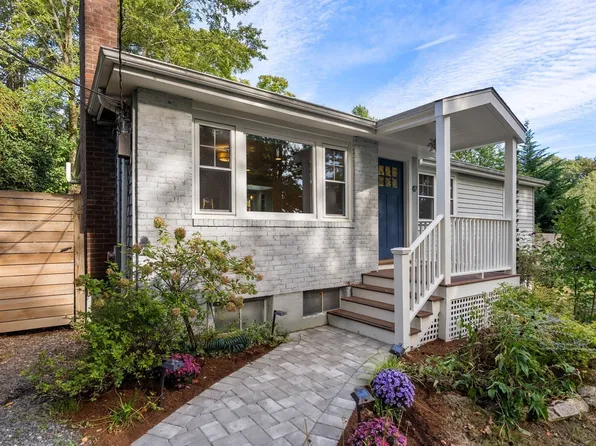 47 Malcolm Rd, Jamaica Plain, MA 02130