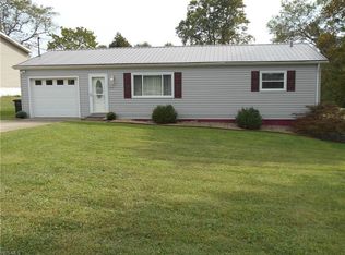 117 Valley Mills Cir, Parkersburg, WV 26104