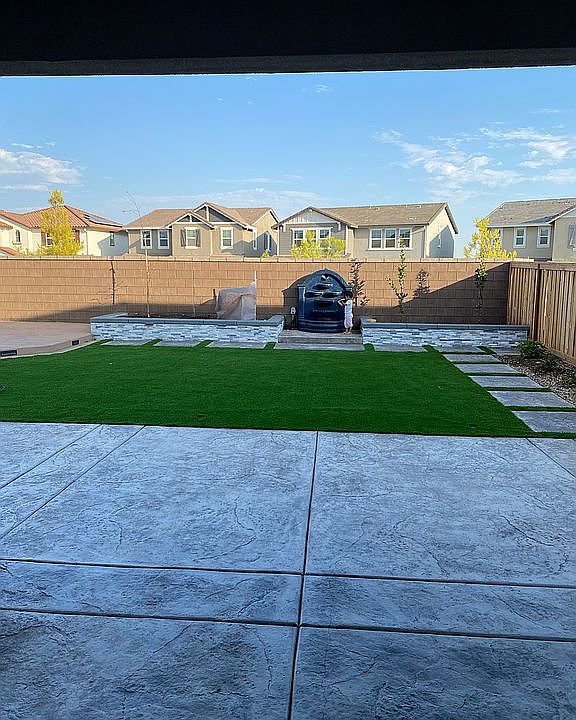 2nd image of 4855 Juniper Ct