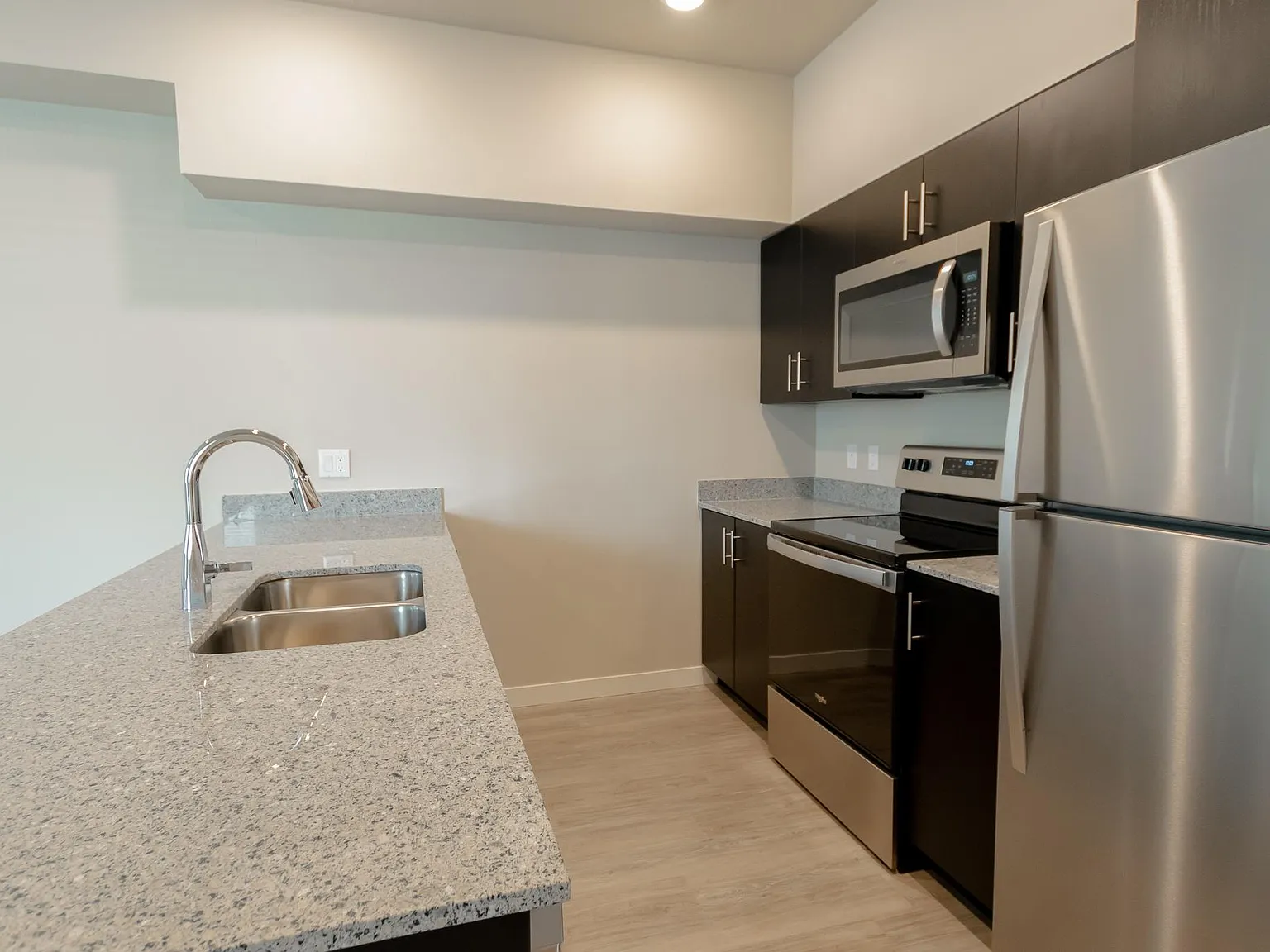 Abbey Creek Apartments — Photo 2