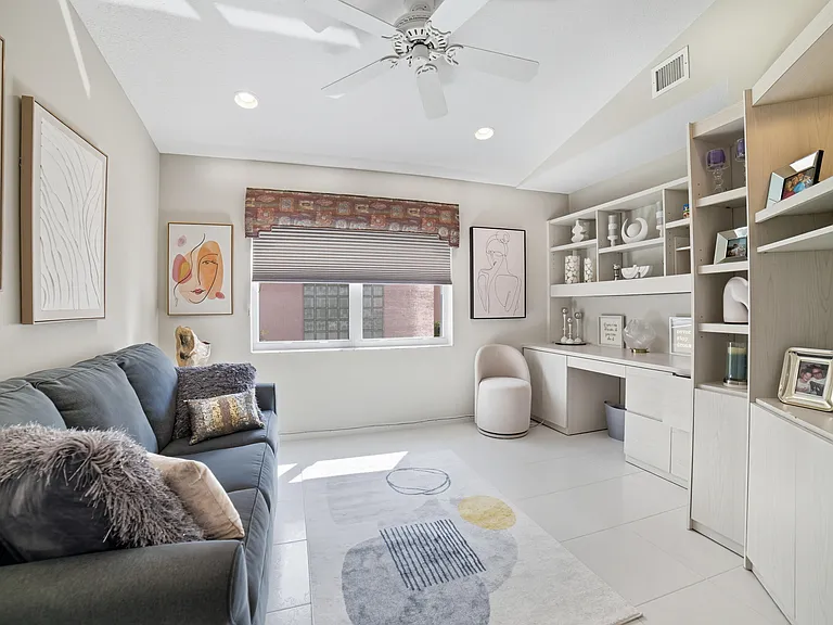 12573 Coral Lakes Dr — Photo 25