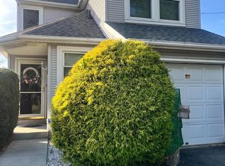 4250 Concord Rd, Aston, PA 19014