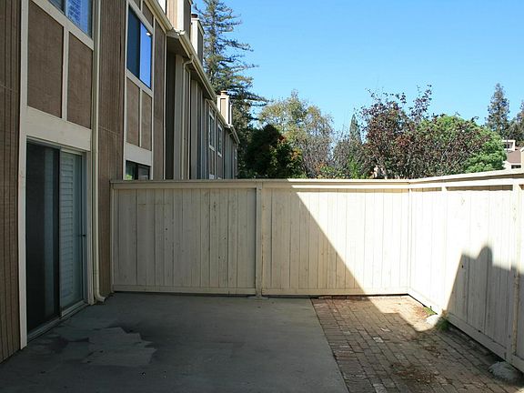 4th image of 10101 Melinda Way Unit 5