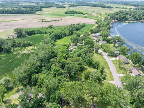 4th image of 707 Tetonka View Dr