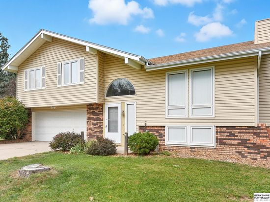 2118 N 125th Cir, Omaha, NE 68164