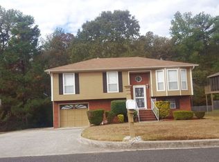 9516 Eastpointe Cir, Birmingham, AL 35217