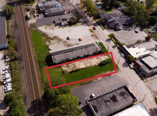 536 Broadway, Chesterton, IN 46304