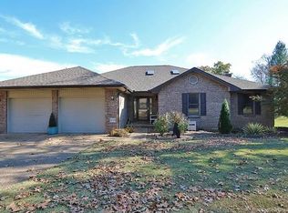 808 Kimbel Woods Dr, Jackson, MO 63755