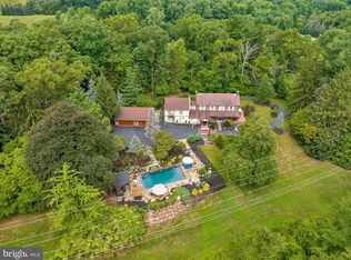 459 Mount Penn Rd, Reading, PA 19607