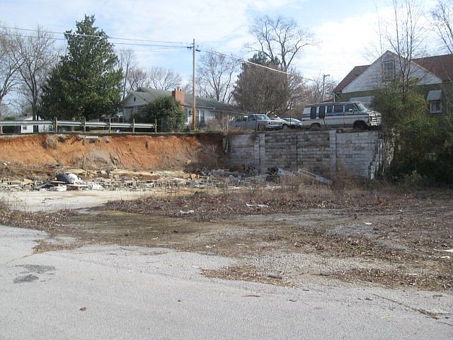 1st image of 201 Zachary St