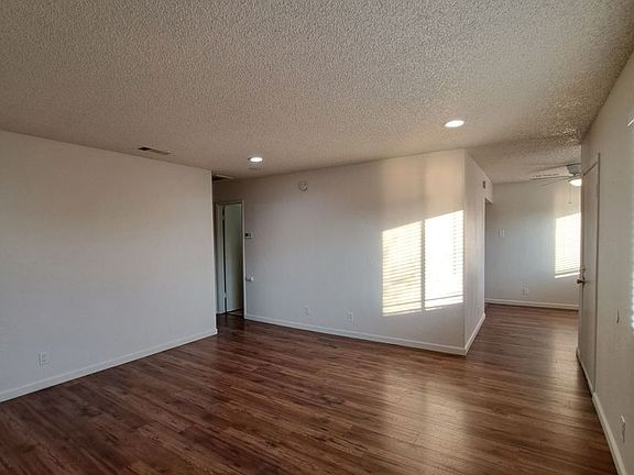 3rd image of 122 N College Ave APT 201