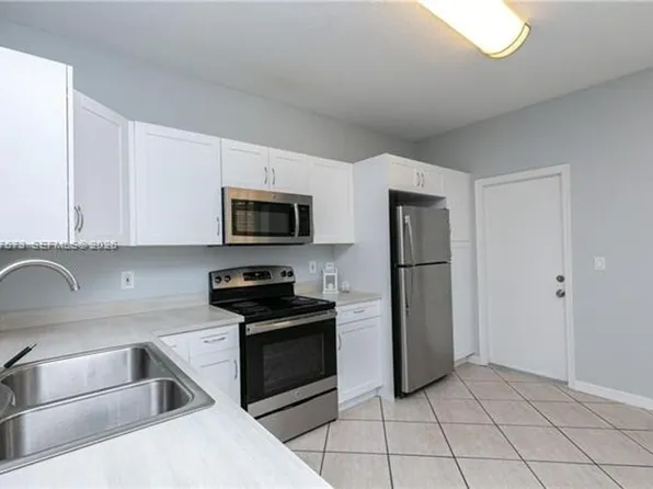 3635 San Simeon Cir, Fort Lauderdale, FL