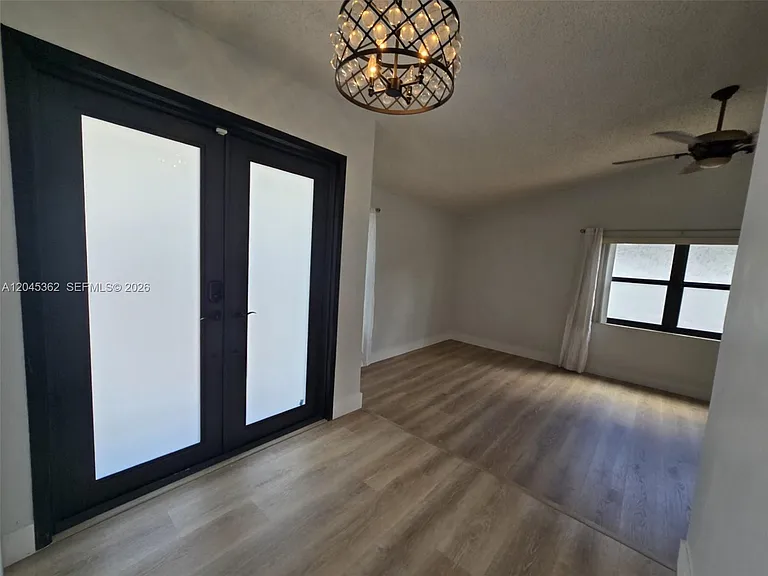 740 SW 99th Court Cir S — Photo 4