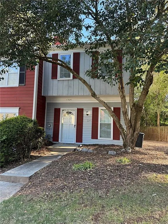 2 bed, 2.5 bath, 1088 sqft, $2,000 — Photo 2