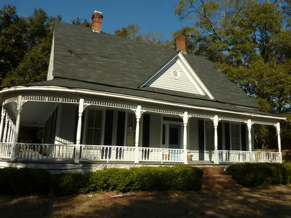 507 3rd Ave, Kingstree, SC 29556
