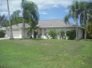 4508 SW Santa Barbara Pl, Cape Coral, FL 33914