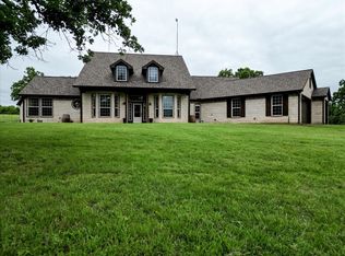 318 E Lone Star Rd, Poolville, TX 76487